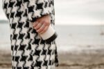 Circular Cup 8oz Cream & Cosmic Black - Image 6